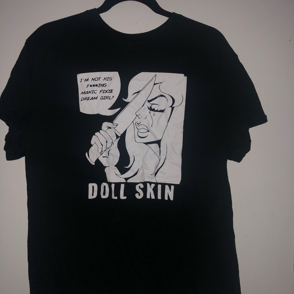 Black Doll Skin tee